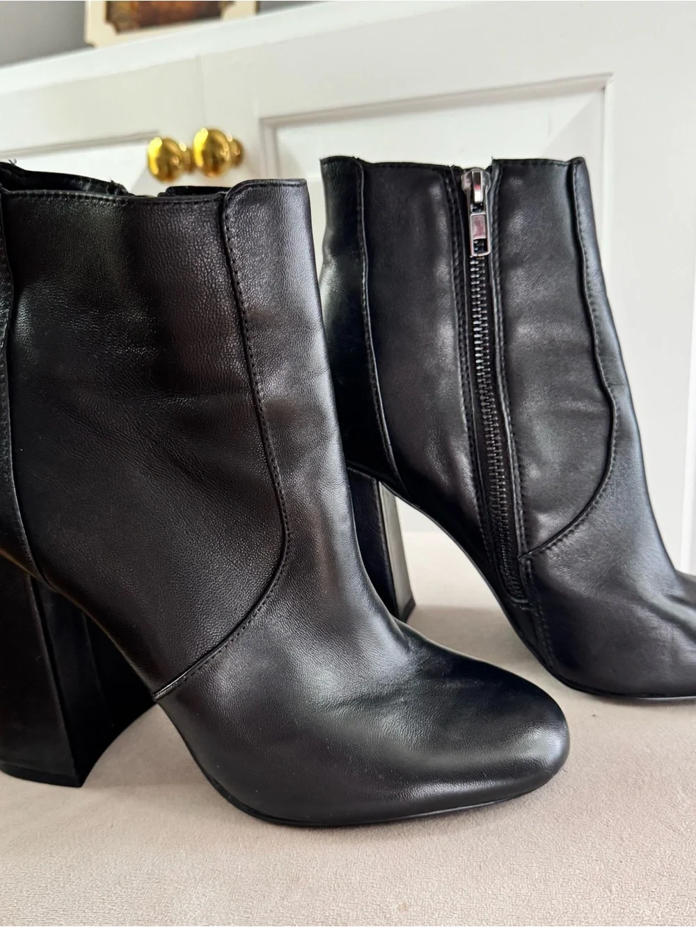 Steve Madden Black Leather Zip Block Heel Ankle Boots